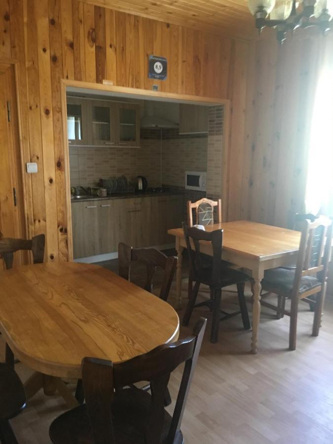 Guest House Zatishniy Dvir Jaremtsje Eksteriør bilde